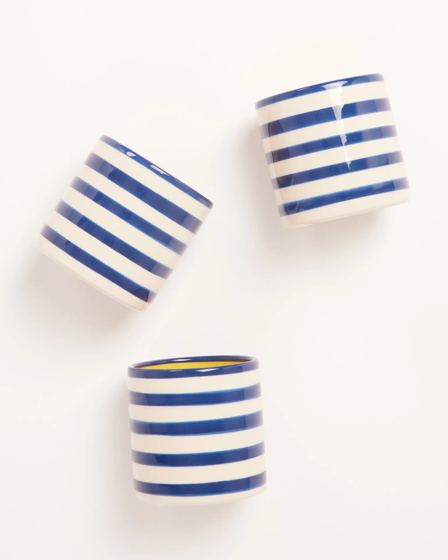 Miio Miini Becher groß Happy weiß blau